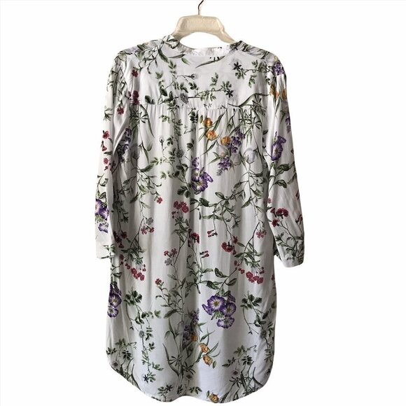 NWOT - Forever 21 Floral V-Neck 3/4 Sleeve Tunic - Picture 2 of 6